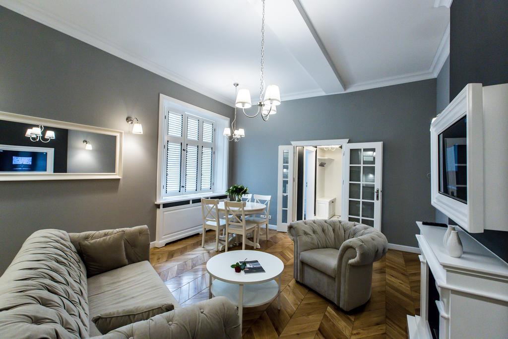 Poznanska Metro Centrum Apartment Warszawa Exteriör bild